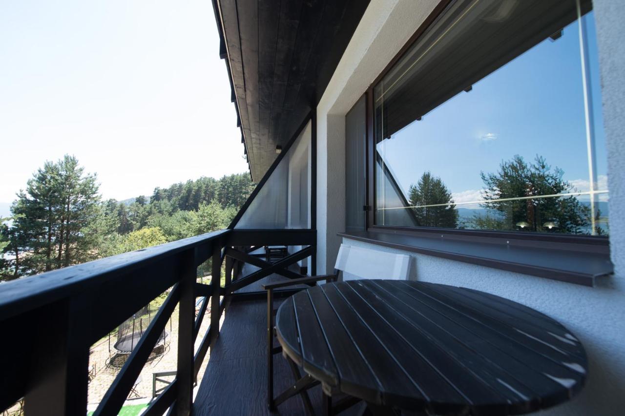 Family Hotel Hebar Batak Exterior photo