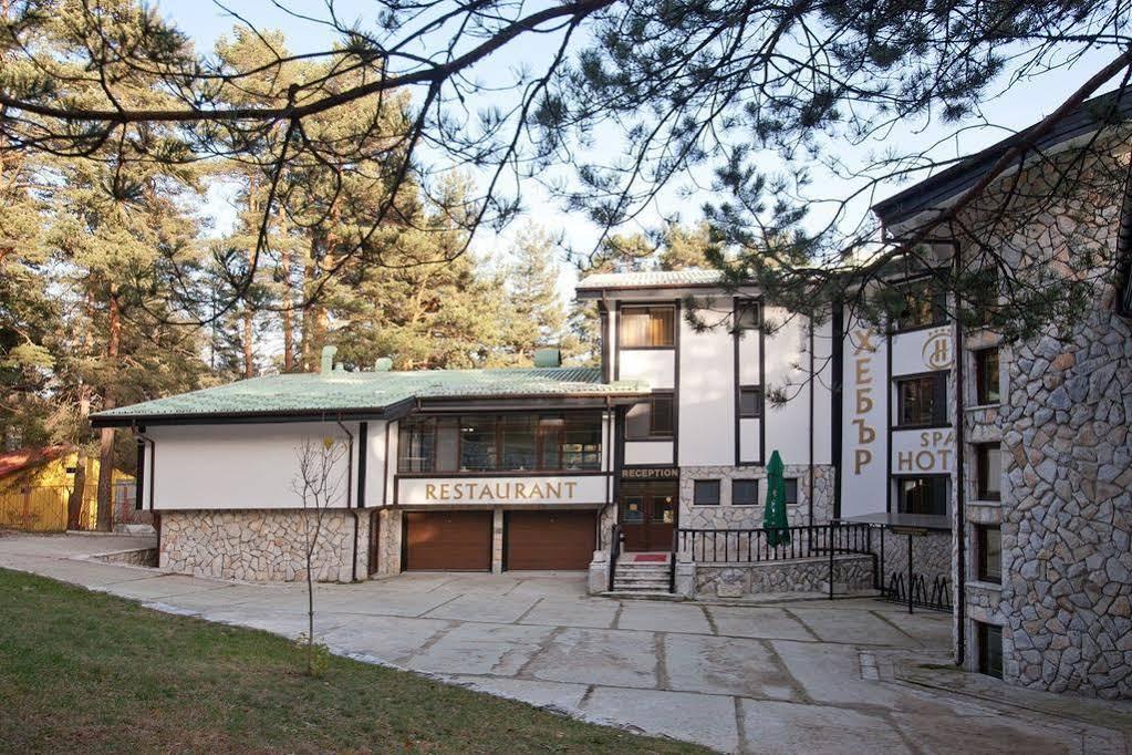 Family Hotel Hebar Batak Exterior photo